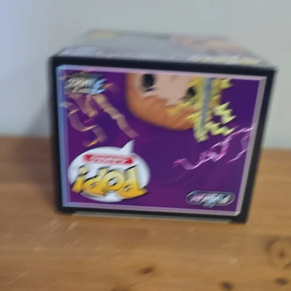 Funko Fusion He-Man Vinyl Figure with Purple and Orange - Picture 5 of 6